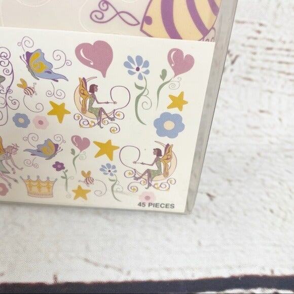 BOMBAY KIDS Fairy Princess Wall Decal Stickers and Border - Picture 3 of 6